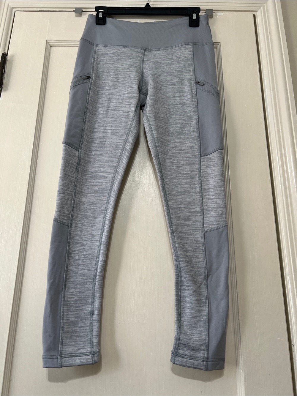 Active Life Women's cold weather Heather Gray Performance Joggers